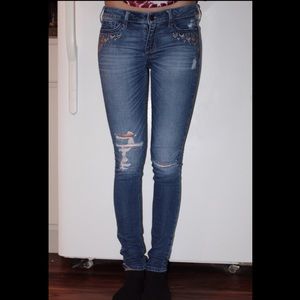 size 00 hollister jeans